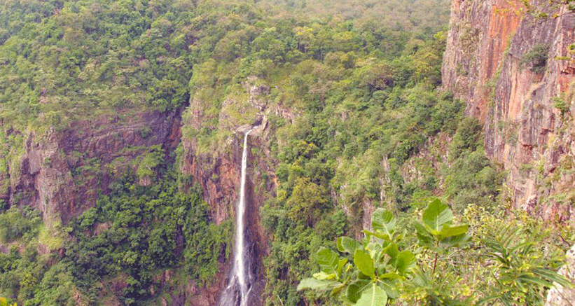 Visit the famous picnic spots in Odisha with your family and friends