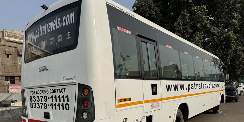 25-seater-SML-coach-in-bhubaneswar